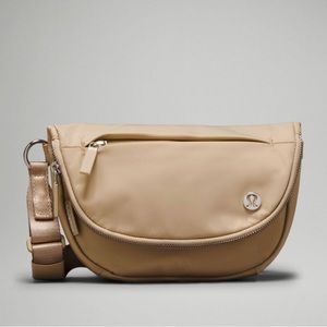 Lululemon all night festival bag 5L